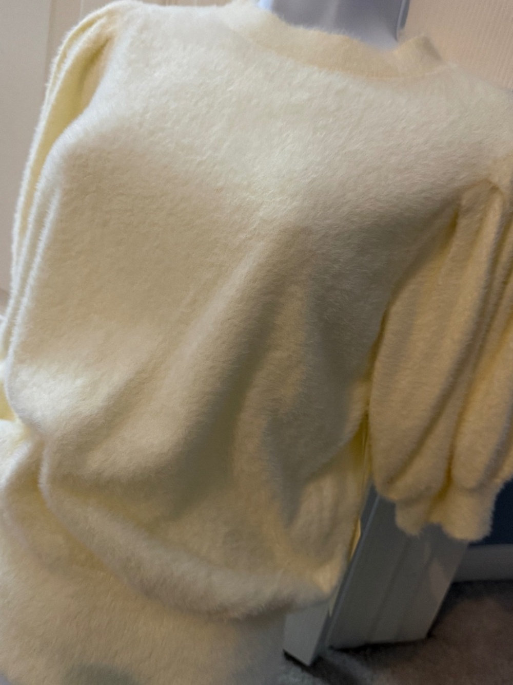 NWT la miel Sweater Top (Med)